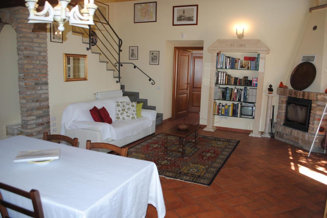 Agriturismo Fattoria Di Malavolta Firenze Bagian luar foto