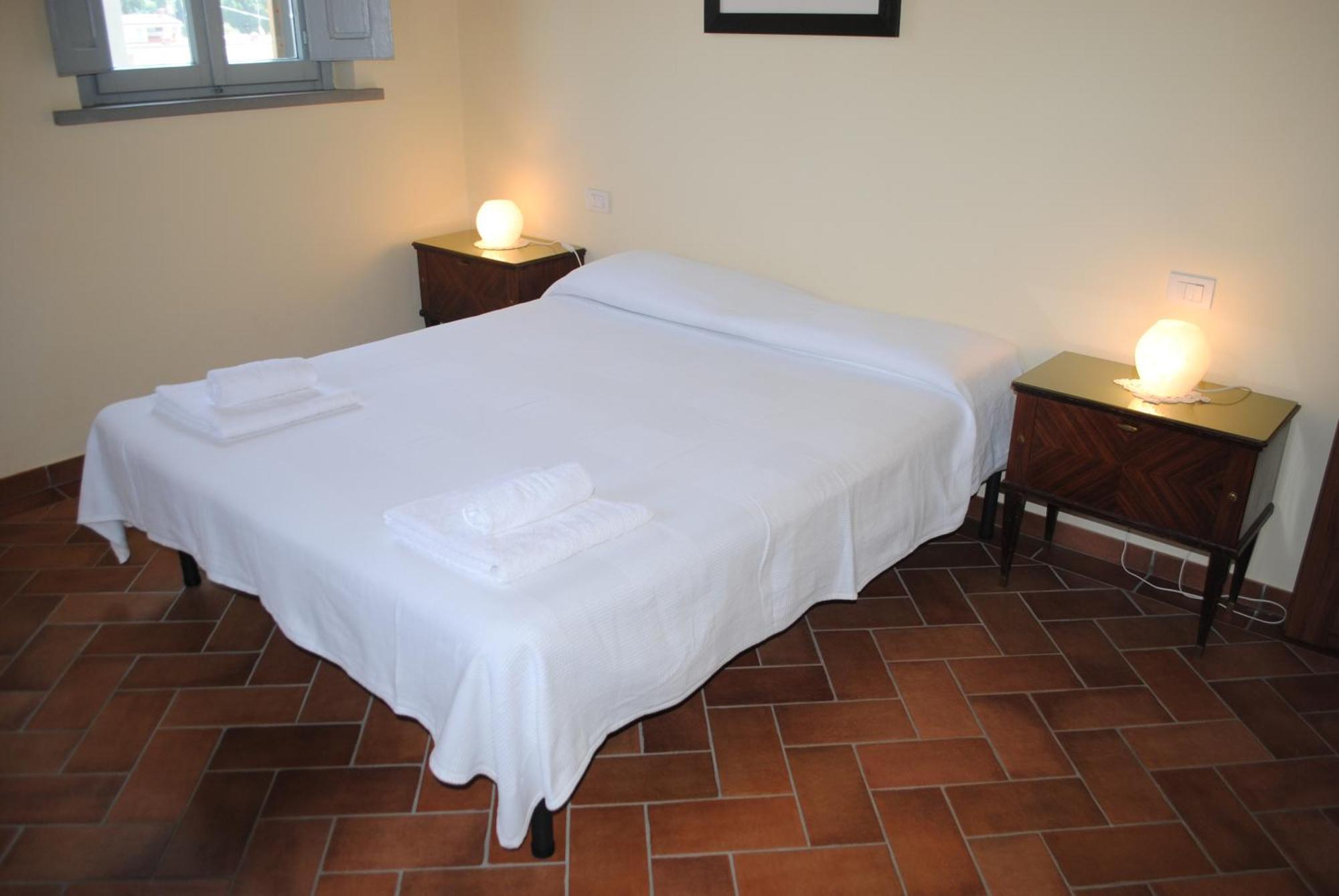 Agriturismo Fattoria Di Malavolta Firenze Bagian luar foto