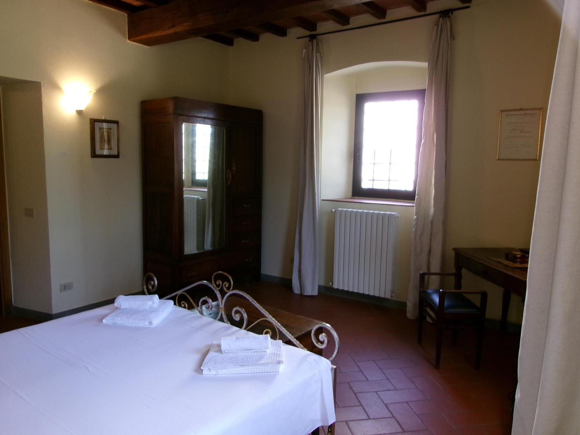 Agriturismo Fattoria Di Malavolta Firenze Bagian luar foto