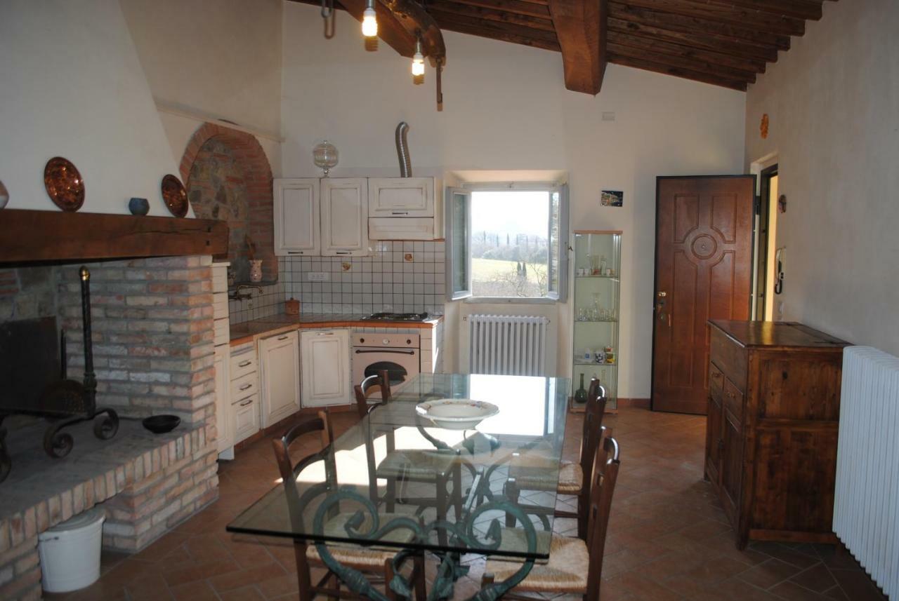 Agriturismo Fattoria Di Malavolta Firenze Bagian luar foto